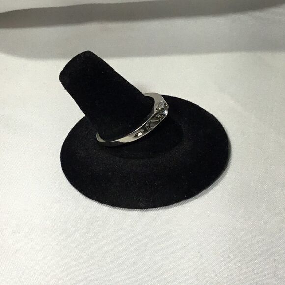 1/4 ct. Engraved Wedding Band (G2) - Picture 4 of 5